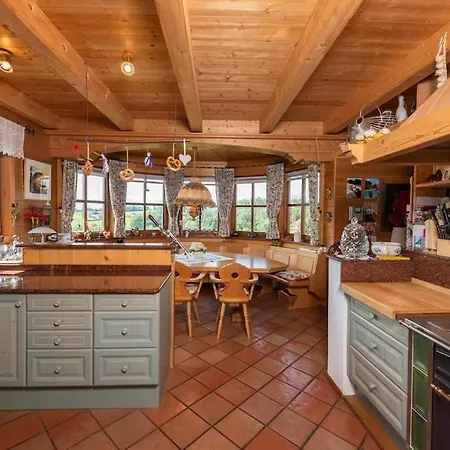 Kraxlhuette Kaernten Hébergement de vacances *