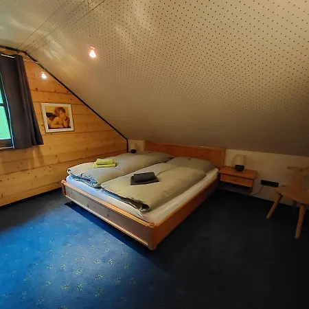 Kraxlhuette Kaernten Vakantiehuis Velden am Wörthersee