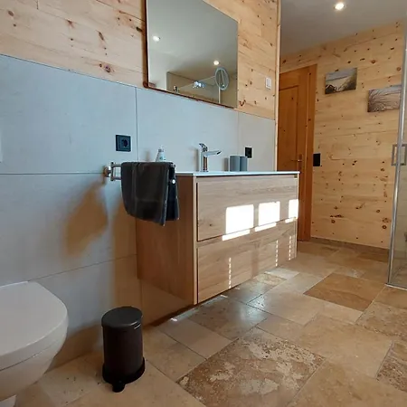 Kraxlhuette Kaernten *