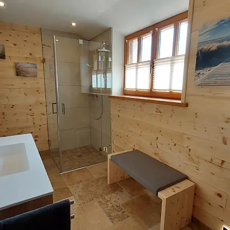 Kraxlhuette Kaernten Vakantiehuis Velden am Wörthersee