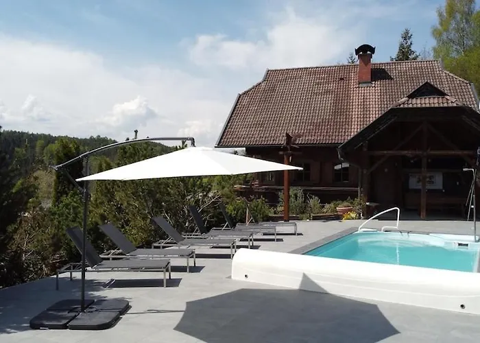 Kraxlhuette Kaernten Velden am Wörthersee